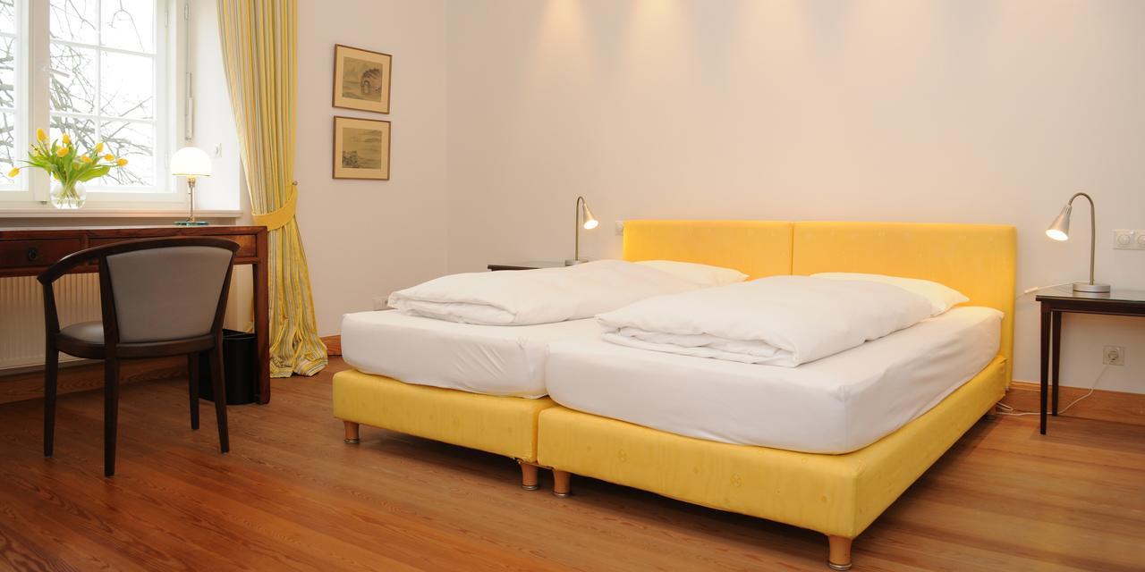 Landhaus Stocker Hotel Feldberger Seenlandschaft Екстериор снимка