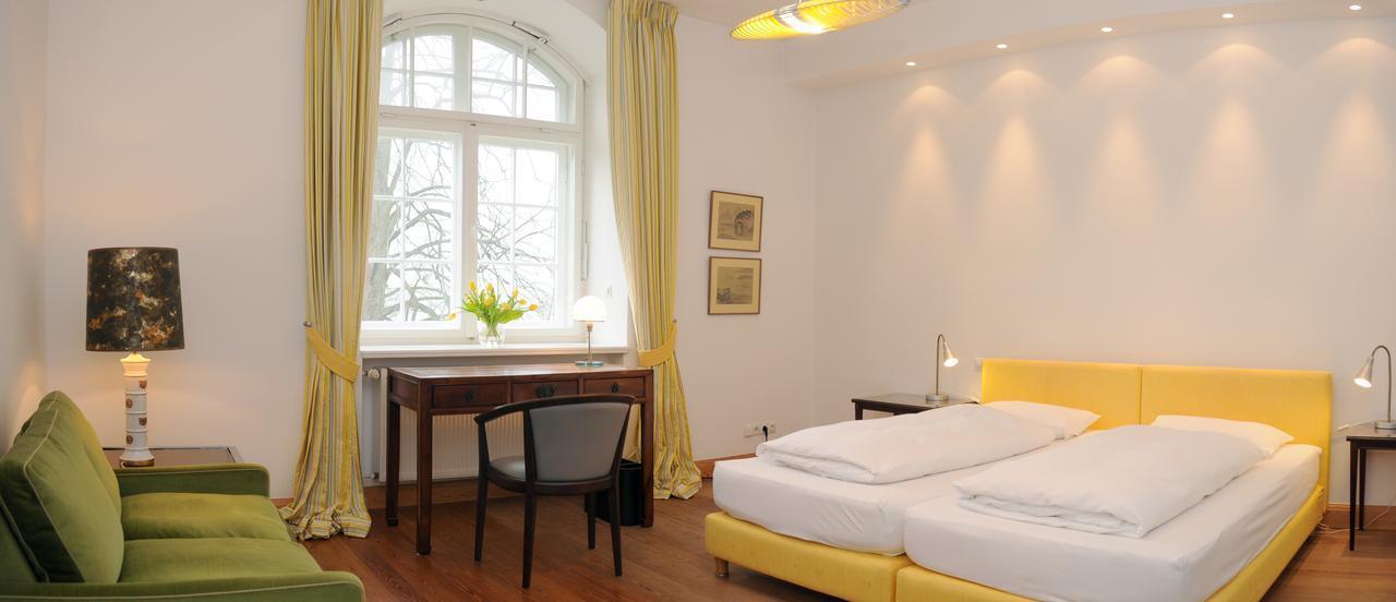 Landhaus Stocker Hotel Feldberger Seenlandschaft Екстериор снимка